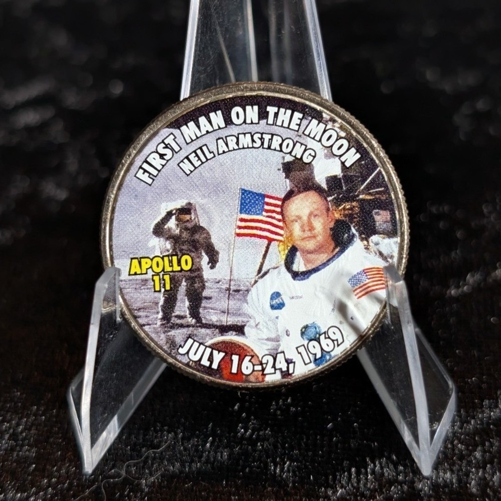 Colorized Kennedy Half Dollar Space Series First Man on the Moon Apollo 11 2017